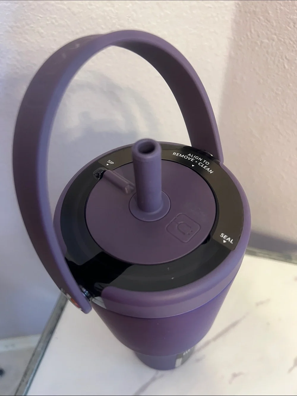 BRUMATE RESA Dark Aura Iridescent Purple Travel Tumbler 35 Oz 100% Leakproof